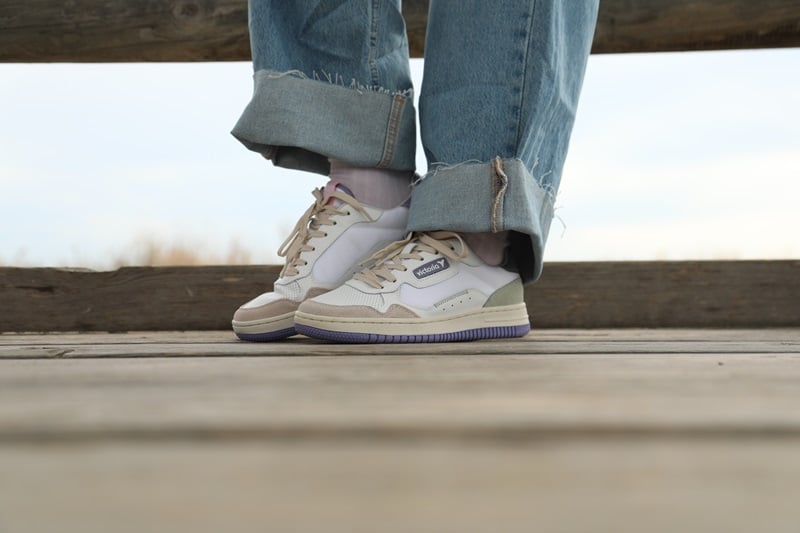 The perfect footwear for a casual spring look  Mayka