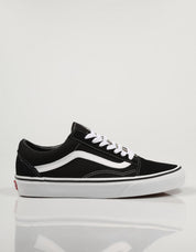 ZAPATILLAS VANS VANS OLD SKOOL en color Negro
