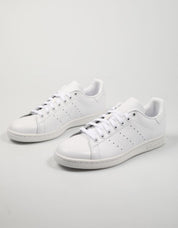 ZAPATILLAS ADIDAS ORIGINALS STAN en color Blanco