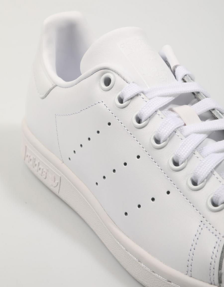 ZAPATILLAS ADIDAS ORIGINALS STAN en color Blanco