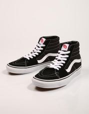 ZAPATILLAS VANS SK8-HI en color Negro