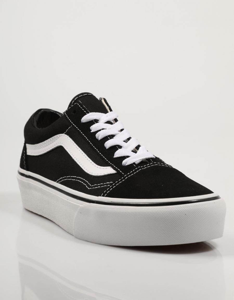 ZAPATILLAS VANS OLD SKOOL en color Negro