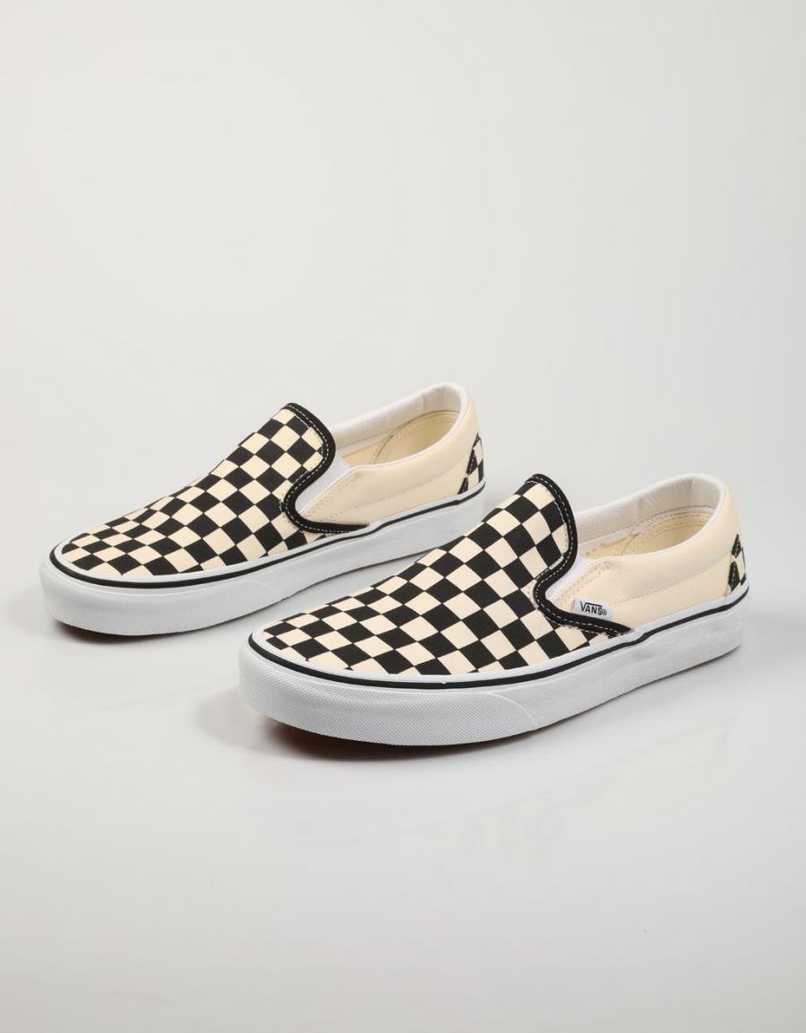 ZAPATILLAS VANS CLASSIC en color Negro