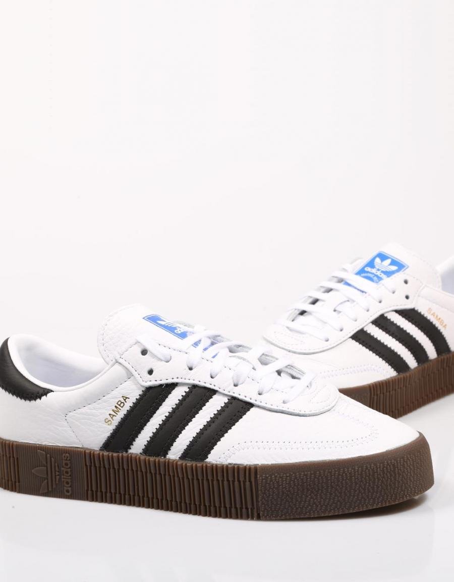 ZAPATILLAS ADIDAS ORIGINALS SAMBAROSE W en color Blanco
