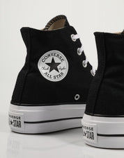 ZAPATILLAS CONVERSE CHUCK en color Negro