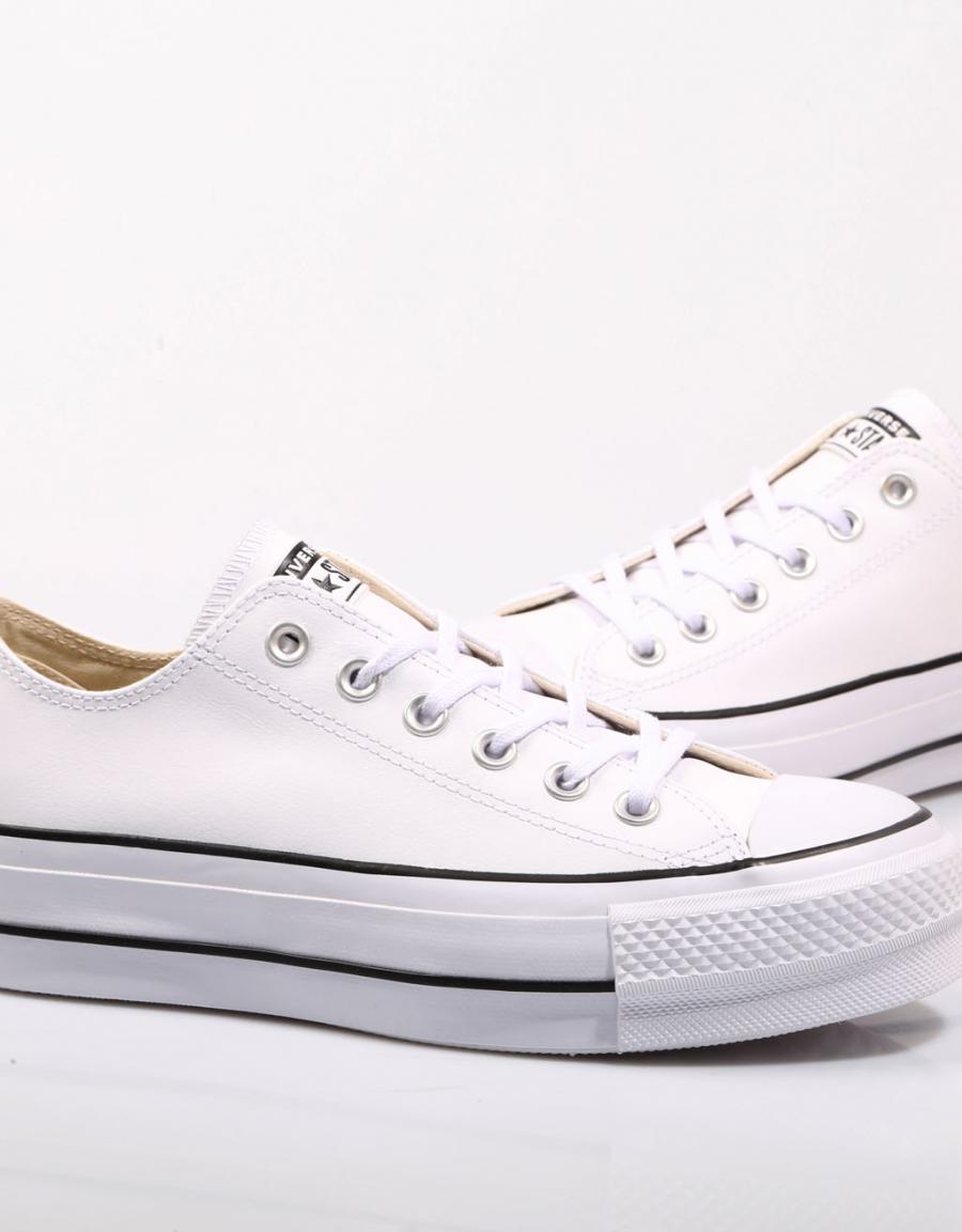 ZAPATILLAS CONVERSE CHUCK en color Blanco