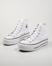 ZAPATILLAS CONVERSE CHUCK en color Blanco