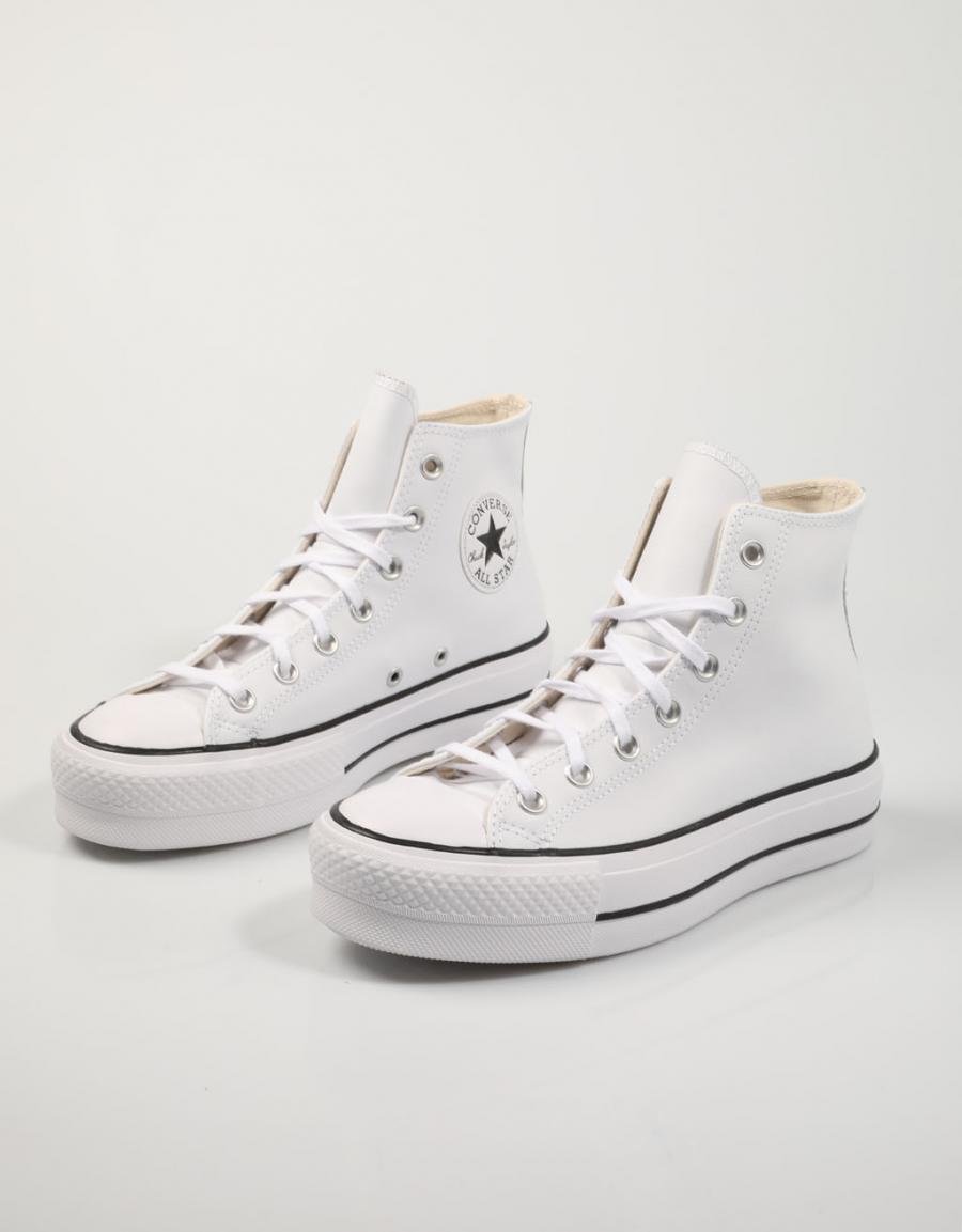 ZAPATILLAS CONVERSE CHUCK en color Blanco