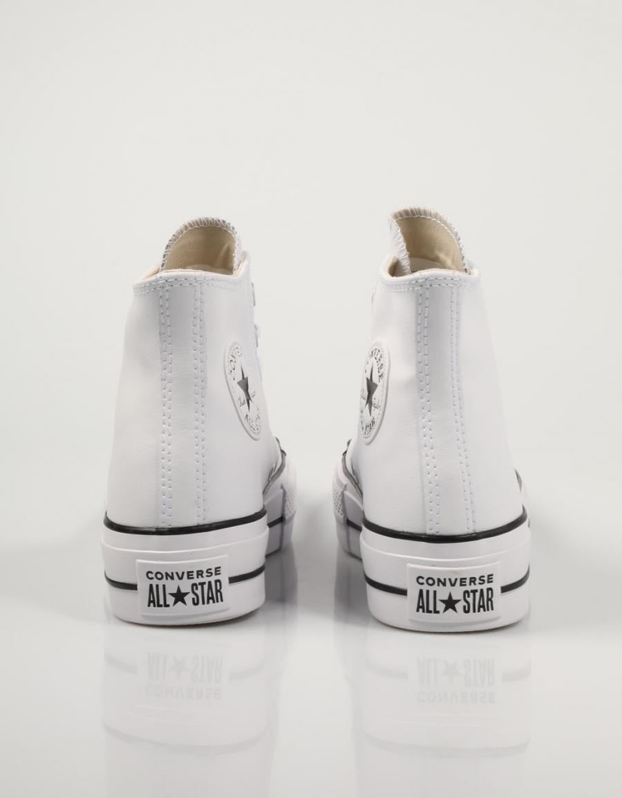 ZAPATILLAS CONVERSE CHUCK en color Blanco