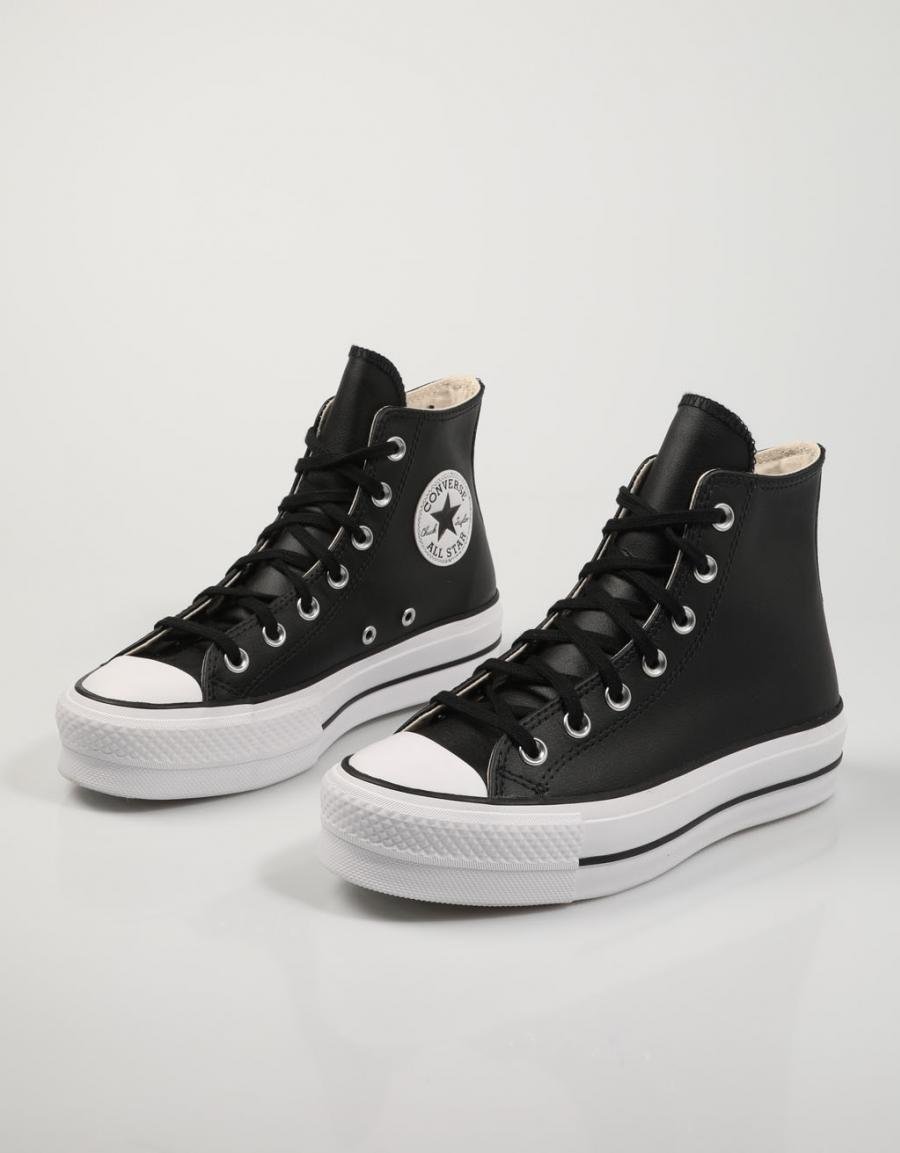 ZAPATILLAS CONVERSE CHUCK en color Negro