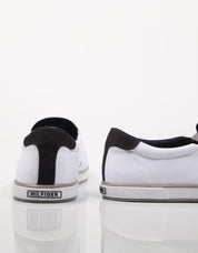 ZAPATILLAS TOMMY HILFIGER ICONIC SLIP ON SNEAKER en color Blanco