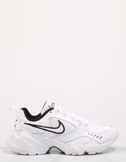 ZAPATILLAS NIKE AIR HEIGHTS en color Blanco