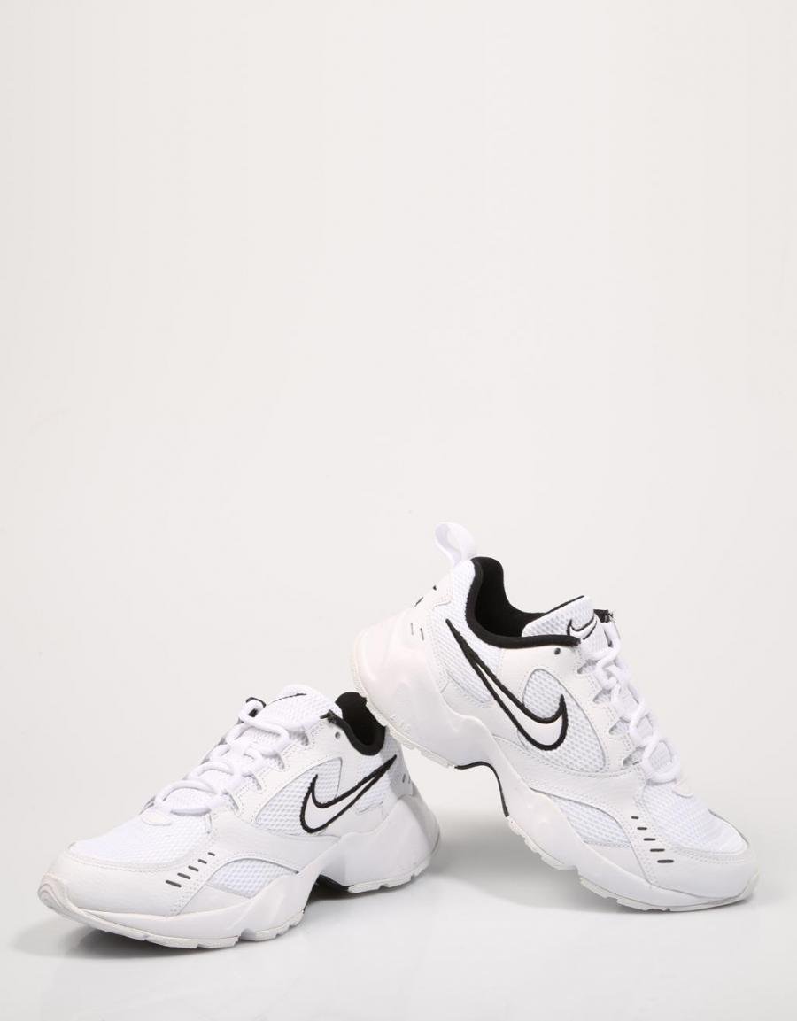 ZAPATILLAS NIKE AIR HEIGHTS en color Blanco