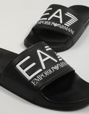 CHANCLAS ARMANI EXCHANGE XCP001 en color Negro
