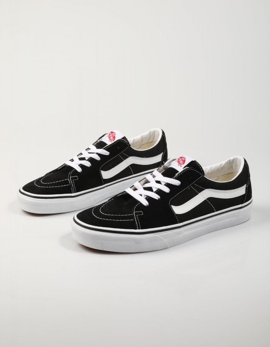 ZAPATILLAS VANS SK8 LOW en color Negro