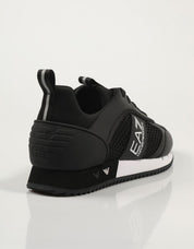 ZAPATILLAS ARMANI EA7 CASUAL en color Negro