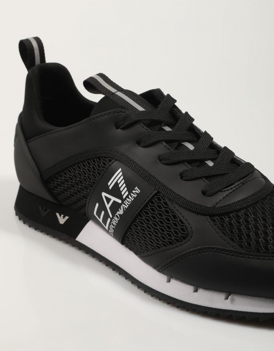 ZAPATILLAS ARMANI EA7 CASUAL en color Negro
