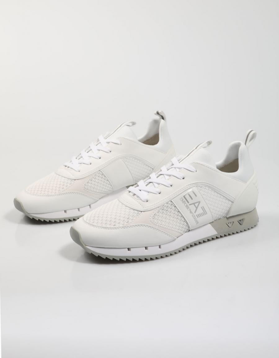 ZAPATILLAS ARMANI EA7 CASUAL en color Blanco