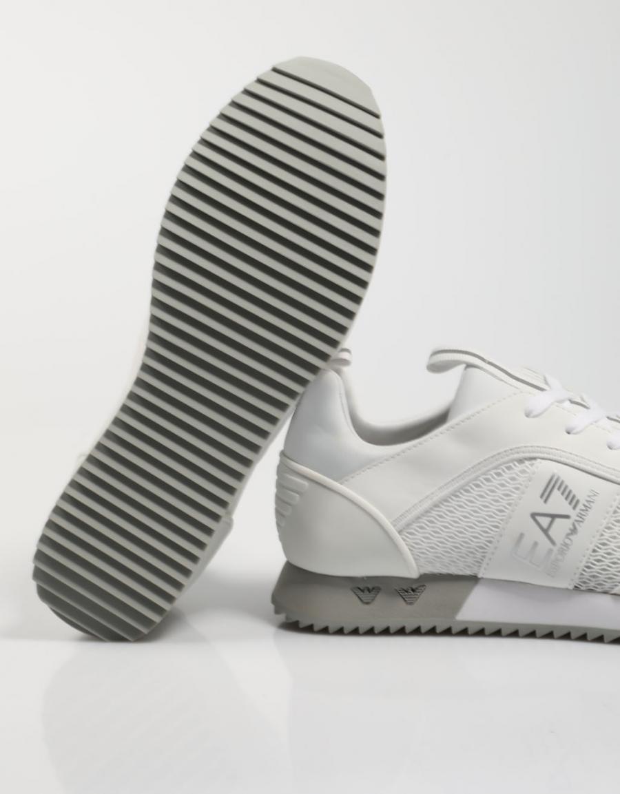ZAPATILLAS ARMANI EA7 CASUAL en color Blanco