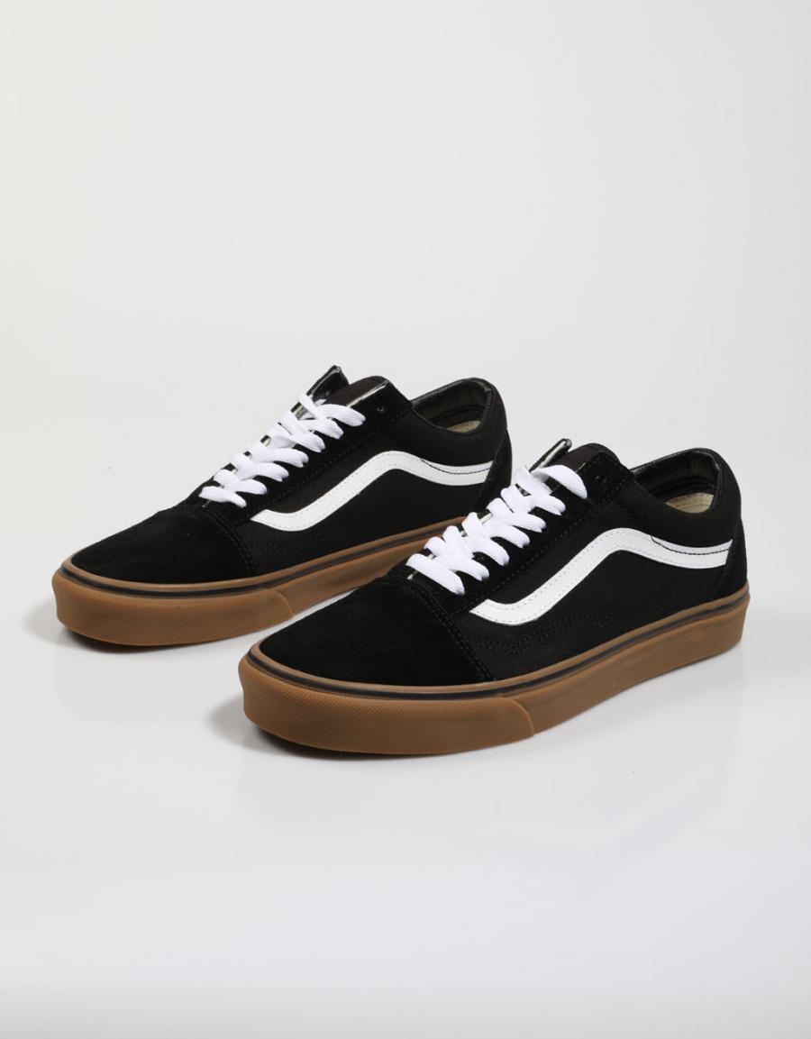 ZAPATILLAS VANS OLD SKOOL en color Negro