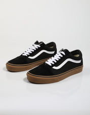 ZAPATILLAS VANS OLD SKOOL en color Negro