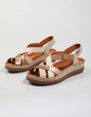 SANDALIAS PIKOLINOS CADAQUES en color Hielo