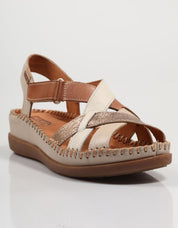 SANDALIAS PIKOLINOS CADAQUES en color Hielo