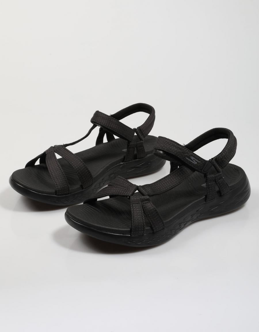 SANDALIAS SKECHERS 15316 en color Negro