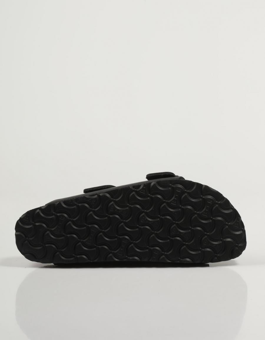 SANDALIAS BIRKENSTOCK ARIZONA en color Negro