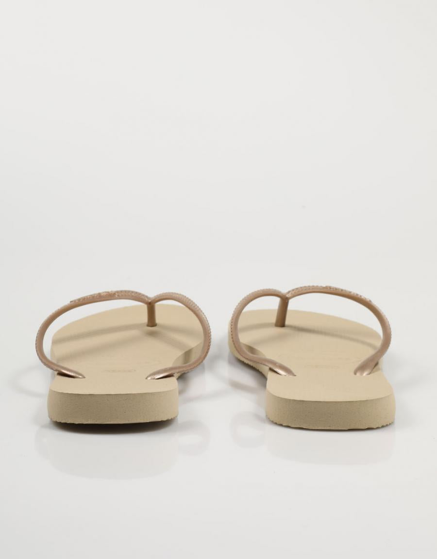 CHANCLAS HAVAIANAS SLIM en color Beige
