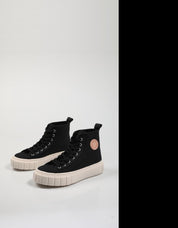 ZAPATILLAS VICTORIA 1270100 en color Negro