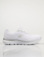 ZAPATILLAS SKECHERS SUMMITS en color Blanco