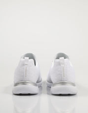 ZAPATILLAS SKECHERS SUMMITS en color Blanco