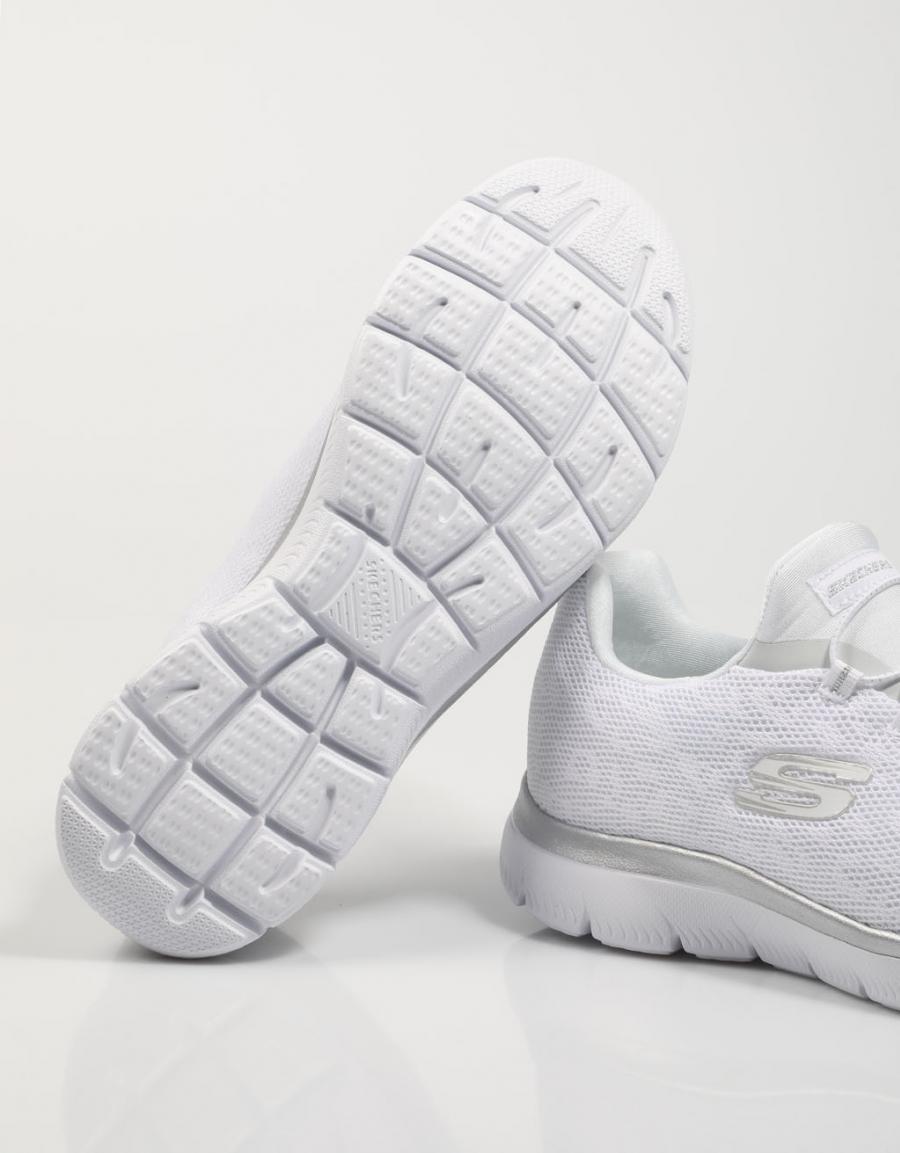 ZAPATILLAS SKECHERS SUMMITS en color Blanco