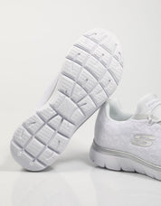 ZAPATILLAS SKECHERS SUMMITS en color Blanco