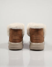 BOTINES SKECHERS ON en color Marron