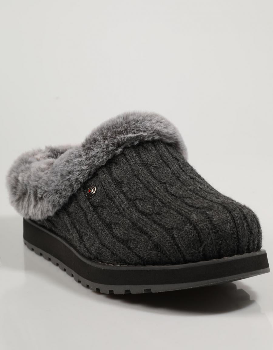ZAPATILLAS CASA SKECHERS KEEPSAKES en color Gris