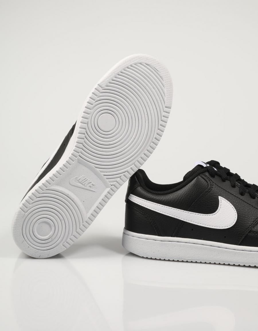ZAPATILLAS NIKE COURT en color Negro
