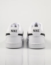 ZAPATILLAS NIKE COURT en color Blanco