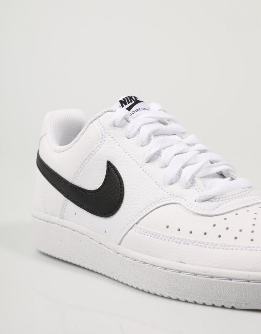 ZAPATILLAS NIKE COURT en color Blanco