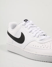 ZAPATILLAS NIKE COURT en color Blanco
