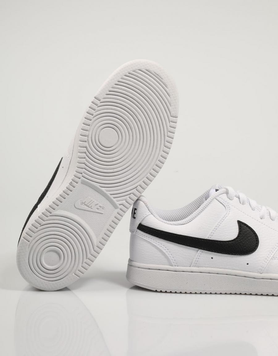 ZAPATILLAS NIKE COURT en color Blanco