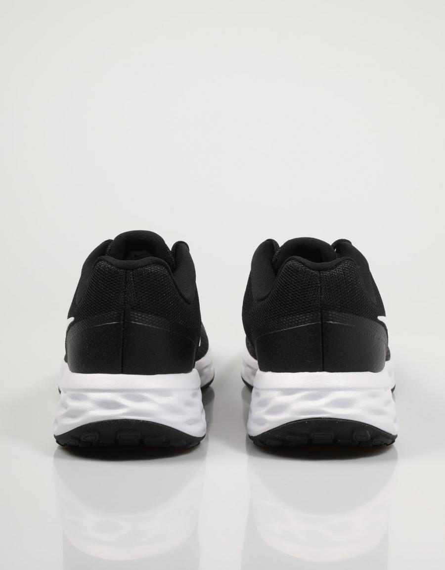 ZAPATILLAS NIKE REVOLUTION en color Negro