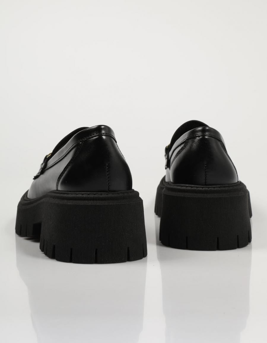 ZAPATOS SPORT REBECCA HOPE 2406 en color Negro