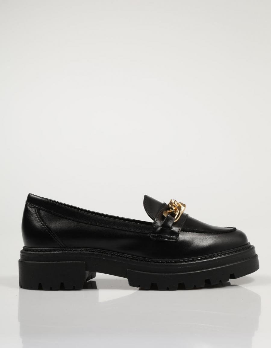 ZAPATOS SPORT REBECCA HOPE 7916 en color Negro