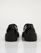 ZAPATOS SPORT REBECCA HOPE 7901 en color Negro