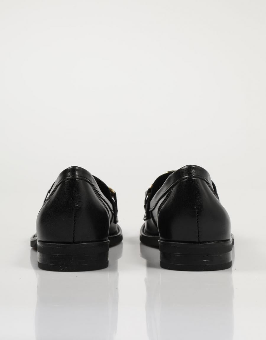 ZAPATOS SPORT REBECCA HOPE 1129 en color Negro