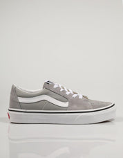 ZAPATILLAS VANS SK8 LOW en color Gris