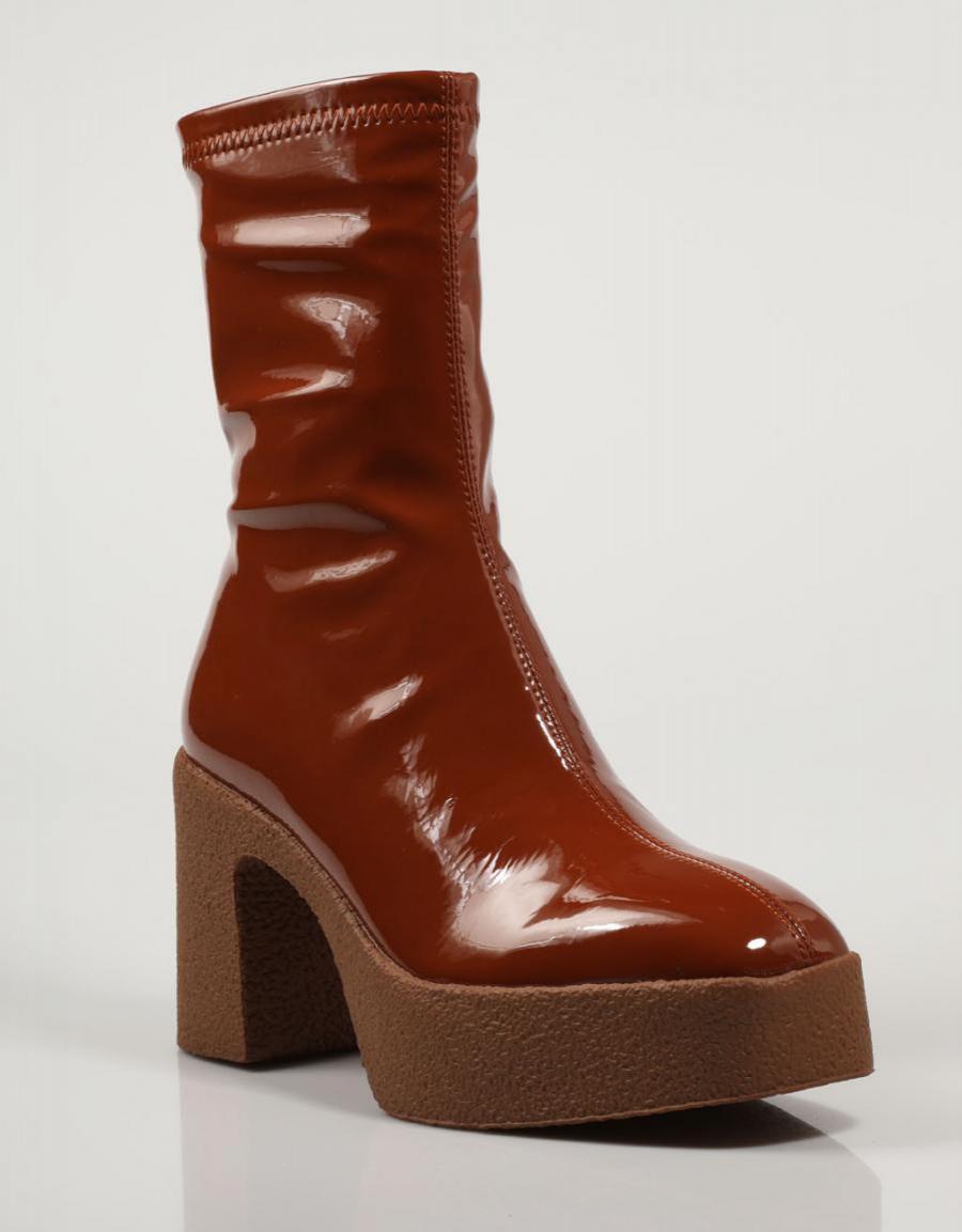 BOTINES NOA HARMON 8449 en color Cuero