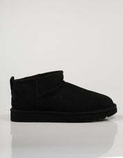 BOTINES UGG CLASSIC en color Negro